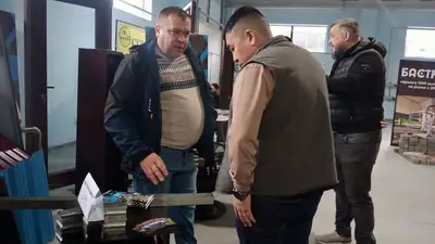 В Семее открылась выставка-ярмарка региональных производителей строительных материалов, фото - Новости Zakon.kz от 13.10.2023 16:05
