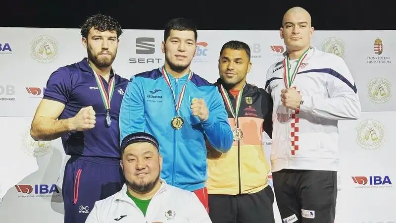 Шесть казахстанских боксеров стали чемпионами турнира в Венгрии