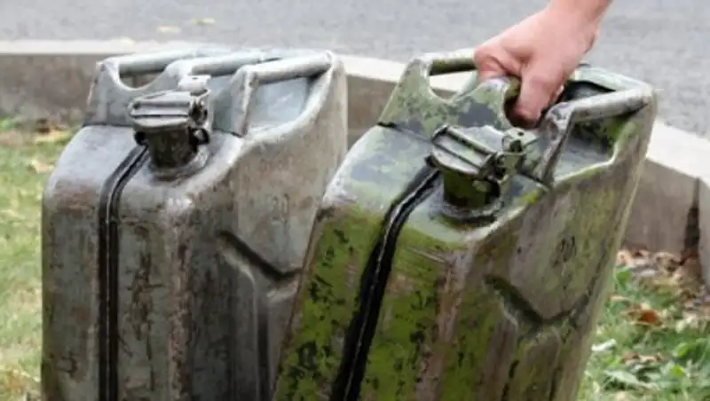 3,5 тыс литров дизтоплива изъяли у пенсионера в Актау