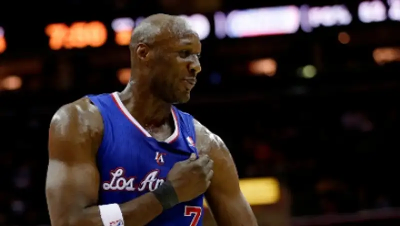 Чемпион НБА перенес 12 инсультов в борделе