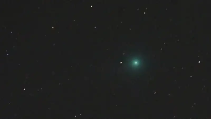 Ученые обнаружили на комете Лавджоя молекулы спирта