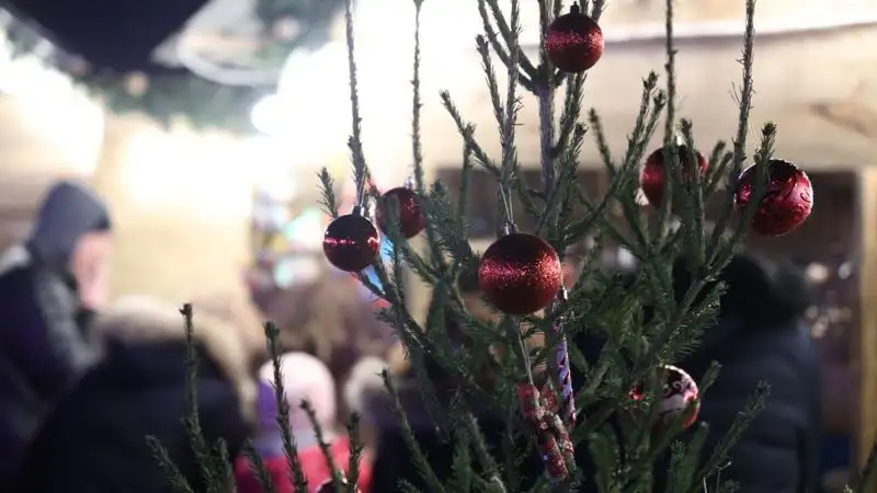 "Поберегите детей" – Минздрав предупреждает об опасности новогодних утренников