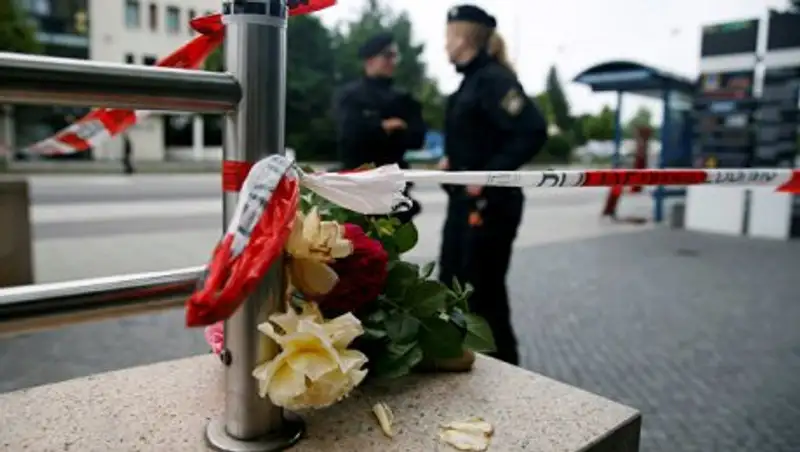 В Германии в знак траура по погибшим в Мюнхене приспустят флаги