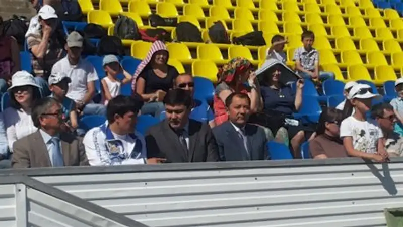 В Уральске детский праздник не начинался без акима