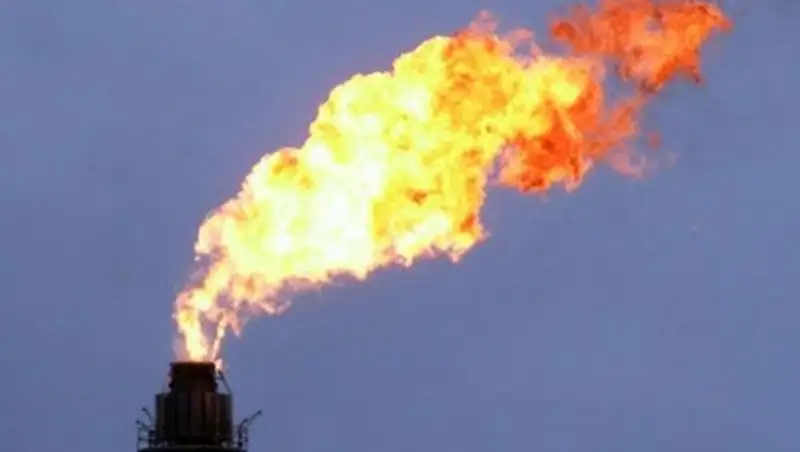 Казахстанский филиал КПО оштрафован за сверхнормативное сжигания сырого газа