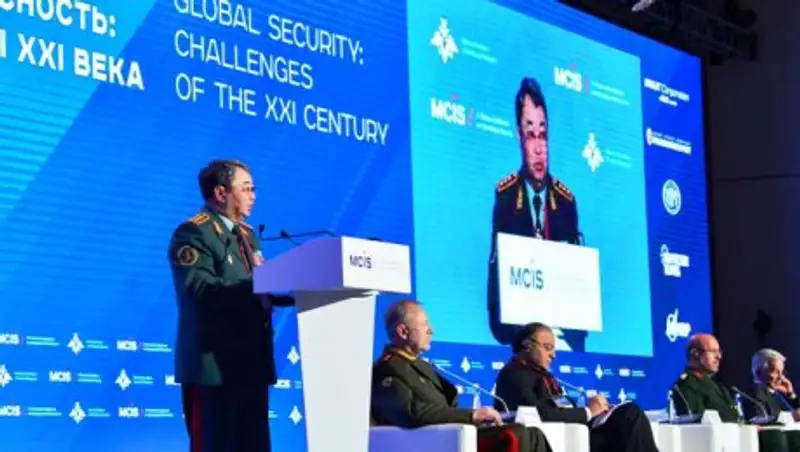 Министр обороны РК выступил на конференции по международной безопасности в Москве