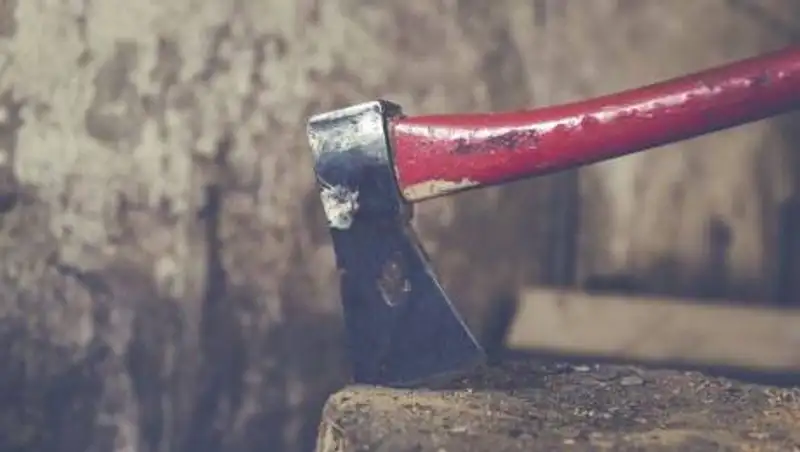 Мужчину зарубили топором в Мангистауской области