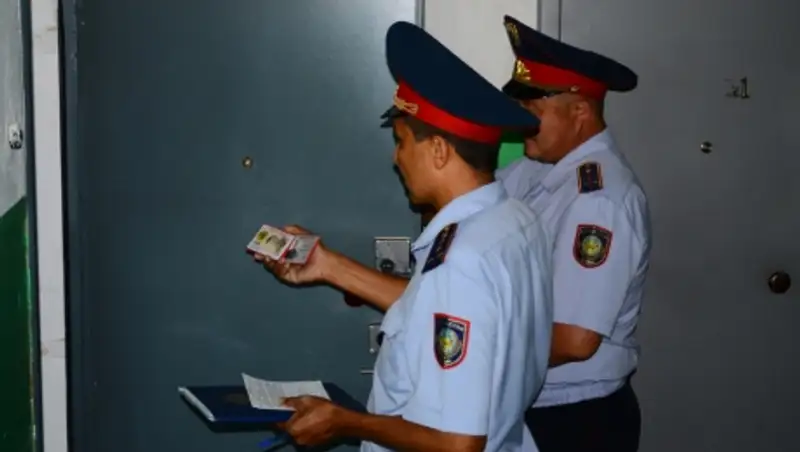 В ВКО дорожным полицейским не хватает автомобилей, а участковым - ремонта в кабинетах