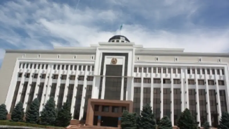 Жамбылские депутаты сократили областной бюджет на 3 млрд. тенге