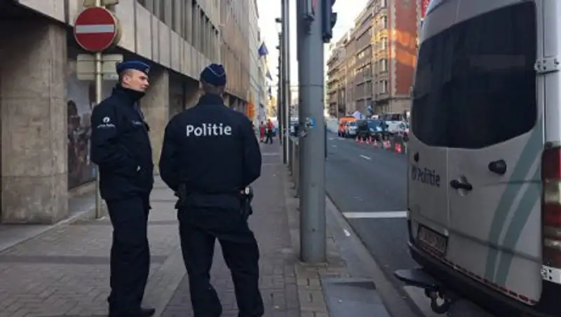 Автомобиль врезался в группу людей в Бельгии