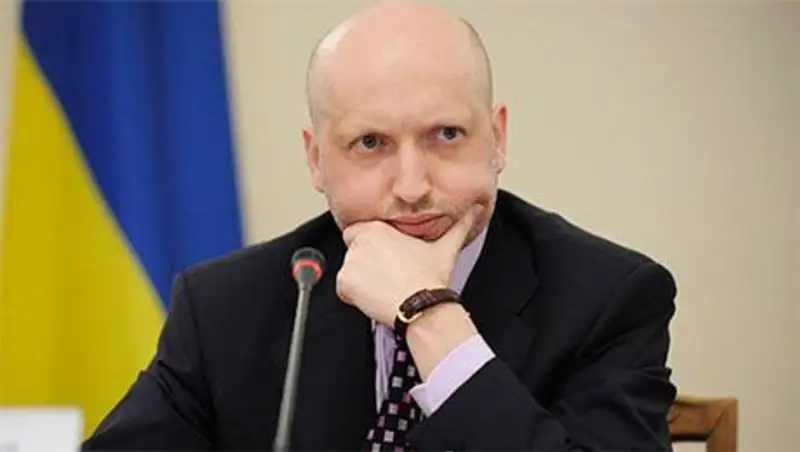 И.о. президента Украины уволил руководство СБУ и внешней разведки