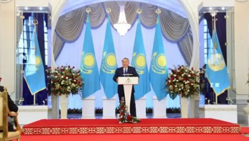 Назарбаев призвал казахстанцев к новым свершениям