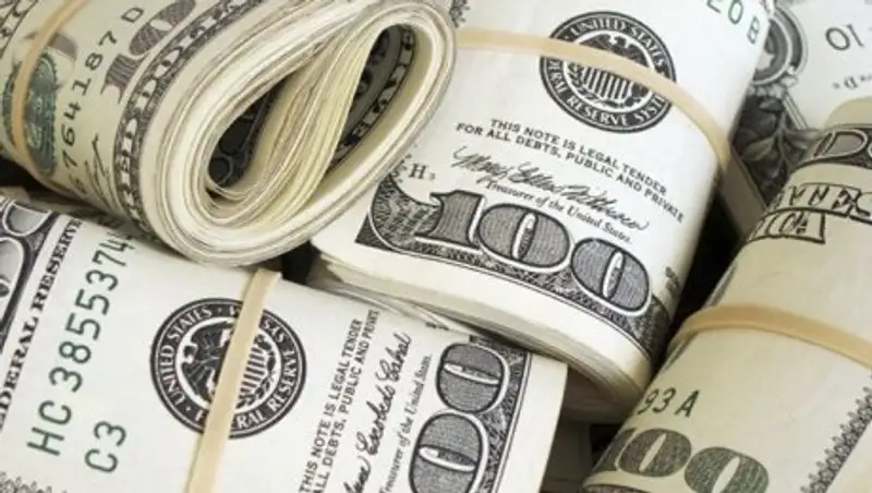 Снижение доллара до 300 тенге не исключает аналитик