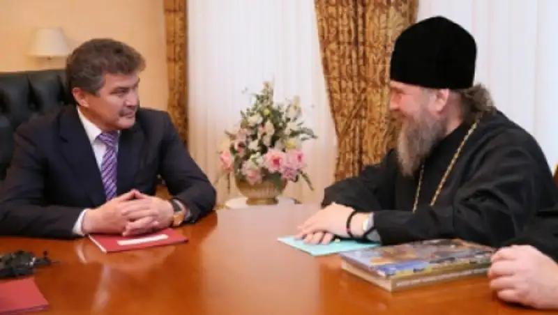 Аким Костанайской области встретился с митрополитом Астанайским и Казахстанским