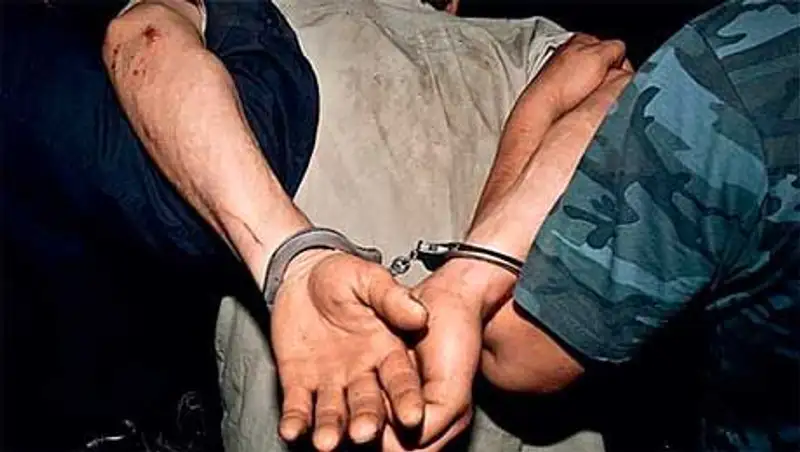 В одном из кафе Алматы полиция Алматинской области задержала подозреваемого в убийстве