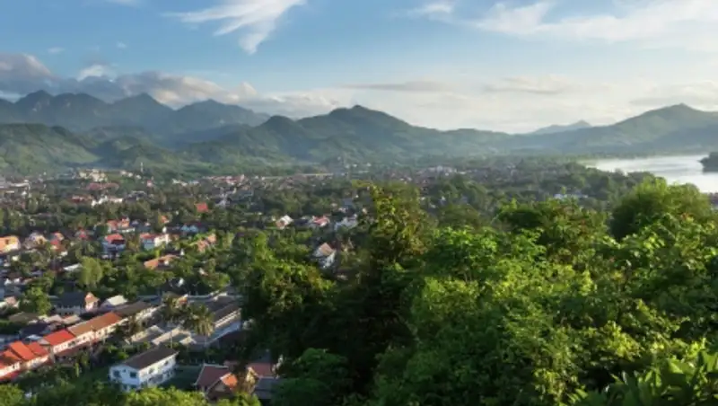 В Лаосе неизвестные обстреляли рейсовый автобус, шесть граждан КНР ранены
