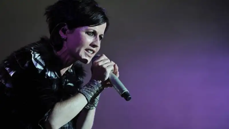 Названа причина смерти вокалистки The Cranberries