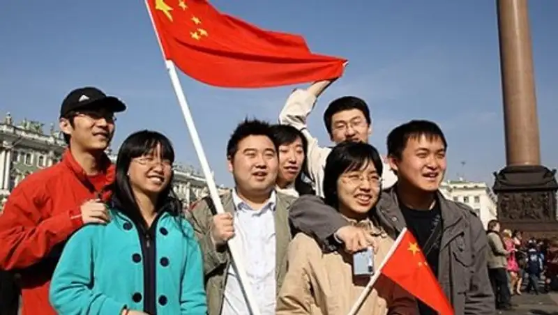 В Кыргызстане обсуждают возможность введения безвизового режима для китайских туристов