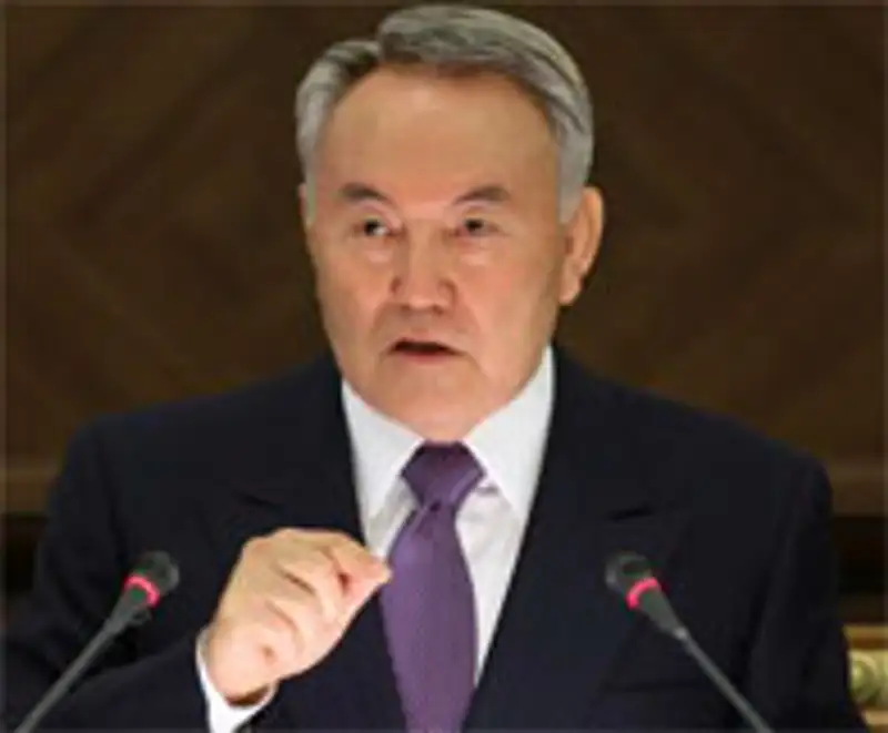 Назарбаев одобрил стратегию развития "Самрук-Казыны", фото - Новости Zakon.kz от 29.06.2012 02:50