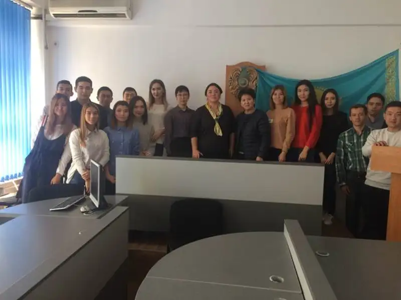 Деятельность Высшей школы права «Әділет» Каспийского университета направлена на практико-ориентированное обучение, фото - Новости Zakon.kz от 13.12.2017 16:46