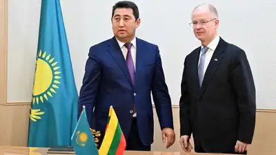 Аким СКО встретился с послом Литвы
