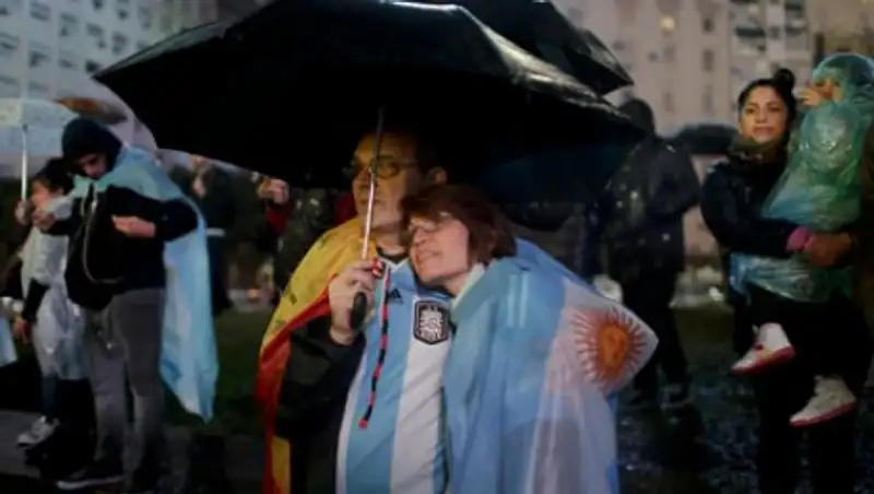 Аргентинцы вышли на митинг с призывом к Месси вернуться в сборную