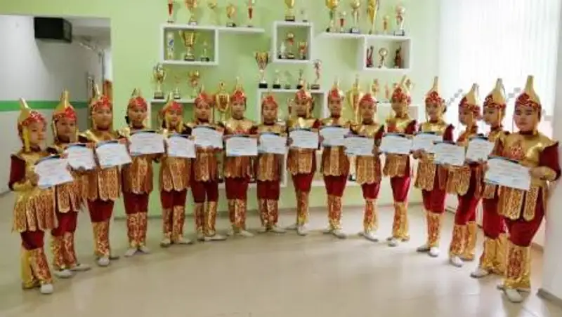 300 юных талантов стали участниками конкурса "Jas-tolqyn"