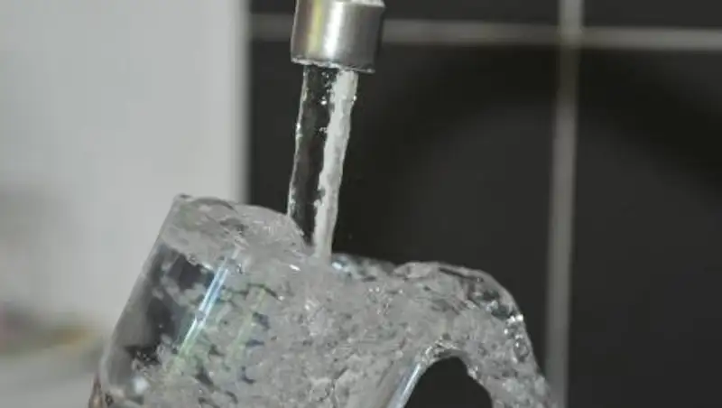 Коммунисты подняли проблему обеспечения питьевой водой сел Казахстана