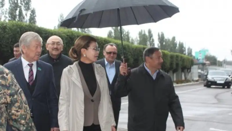 Дарига Назарбаева посетила воинскую часть в Усть-Каменогорске