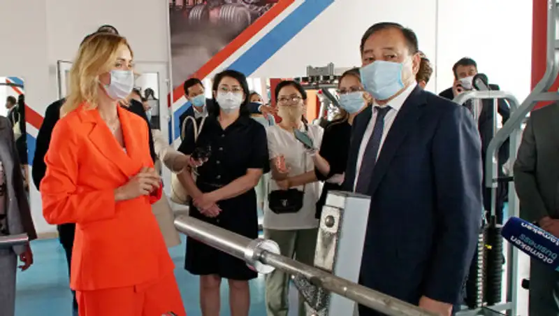 Ералы Тугжанов посетил ряд столичных объектов предпринимательской деятельности