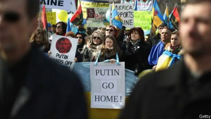 Пресса США: аннексия Крыма "практически неизбежна"