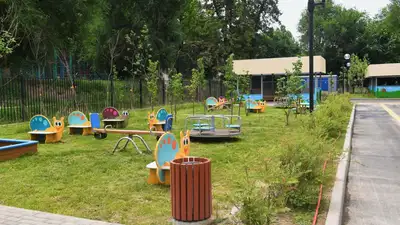 В Атырау трехлетней девочке оторвало палец, фото - Новости Zakon.kz от 26.06.2023 22:36