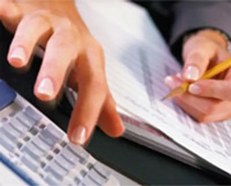 От фиаско пенсионные фонды не спасают даже манипуляции с цифрами, фото - Новости Zakon.kz от 02.04.2012 16:34