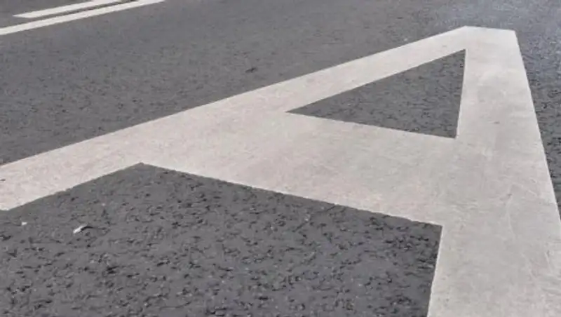 Cкопление автобусов в Алматы: Перевозчик возместит пассажирам затраты