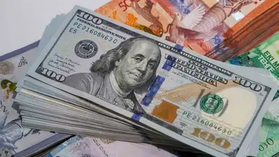 торги на бирже, фото - Новости Zakon.kz от 01.02.2023 15:38