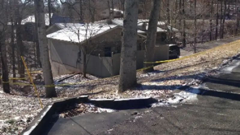 Подросток в США расстрелял свою семью и был убит полицией