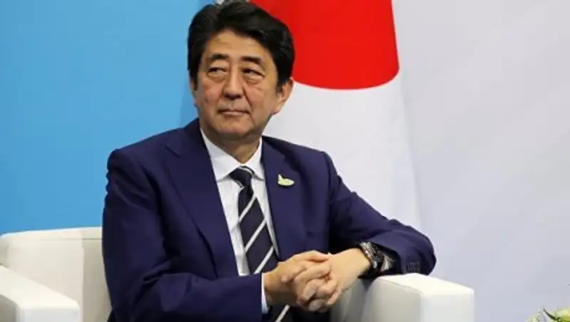 Синдзо Абэ призвал Си Цзиньпина приостановить экспорт нефти в КНДР