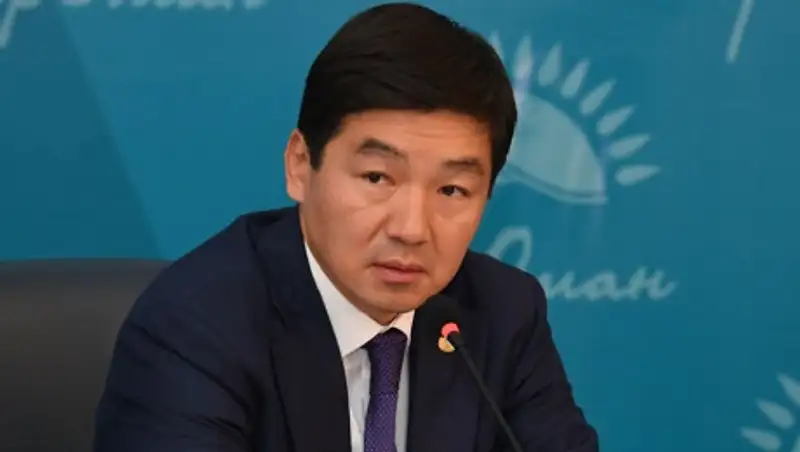 Nur Otan взял на контроль вопросы защиты трудовых, социальных и иных прав граждан