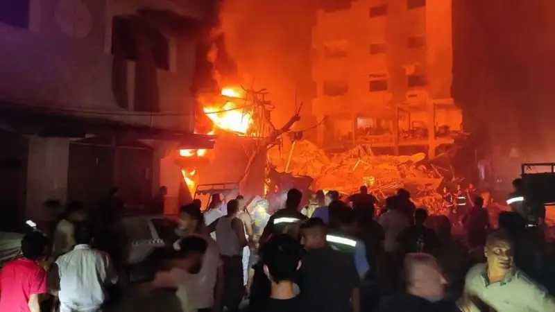 Израильские военные самолеты нанесли удар по лагерю беженцев в секторе Газа