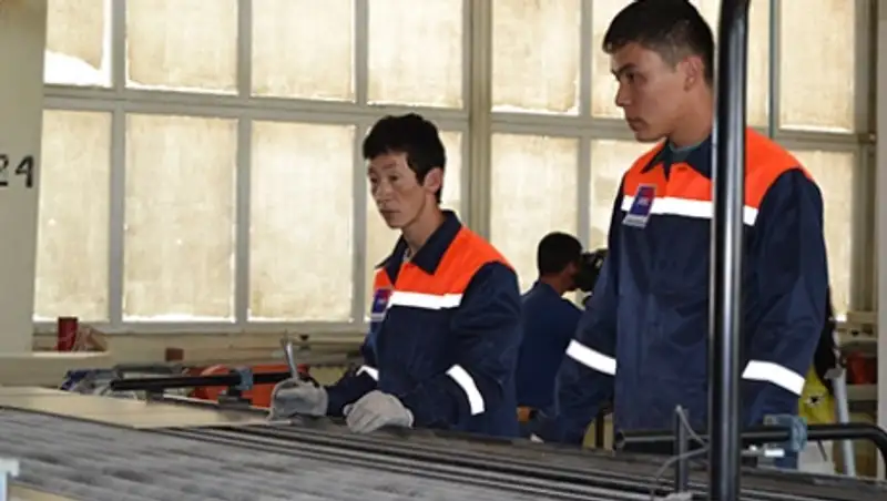 При поддержке холдинга «Байтерек» запущен завод по производству керамогранита в Шымкенте