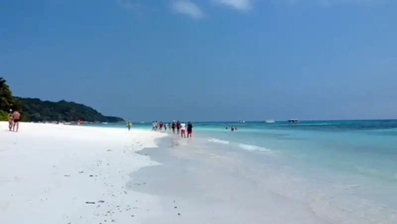 Власти Таиланда закроют курортный остров для туристов