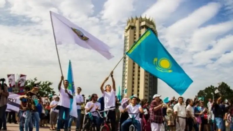 Подводные камни проявлений патриотизма в Казахстане. Или как «правильно» Родину любить