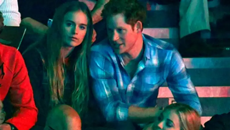 СМИ узнали о тайной помолвке принца Гарри