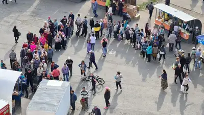 Неизвестные вновь заняли помещение офиса рынка "Алтын Орда", фото - Новости Zakon.kz от 10.07.2023 23:36