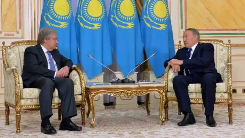 Глава государства пригласил генерального секретаря ООН посетить Казахстан