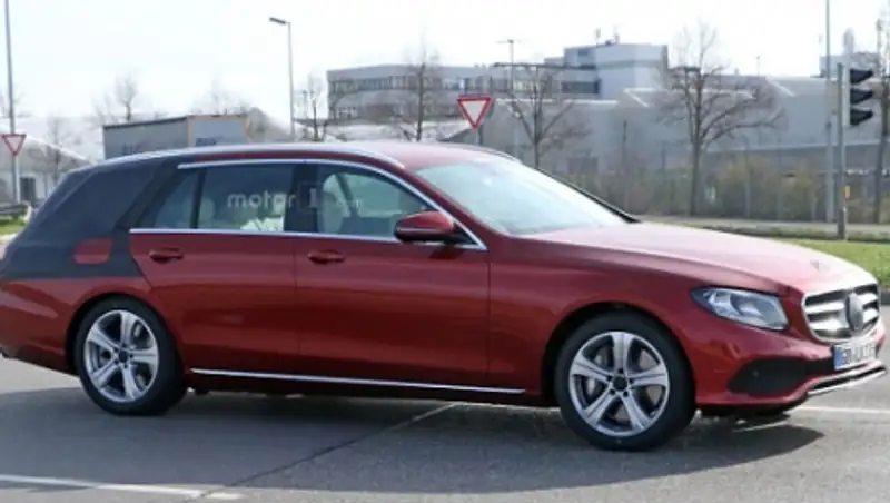 Универсал Mercedes E-Class раскроют в начале июня