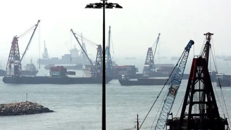 КНР второй месяц подряд рекордно закупается нефтью