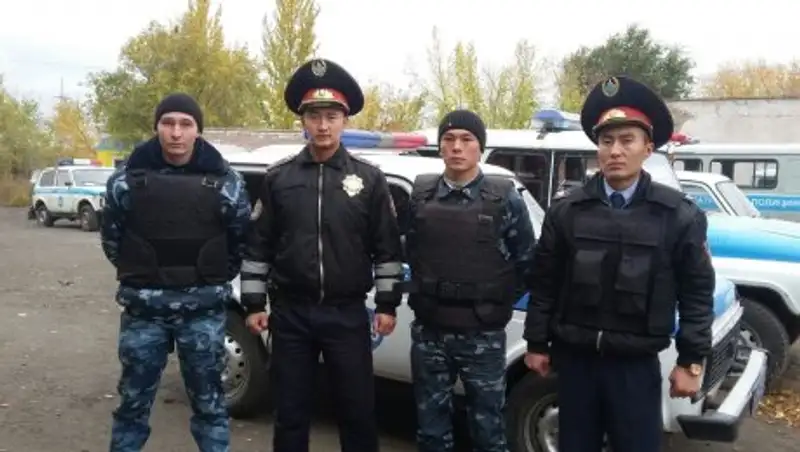 В Темиртау полицейские спасли мужчину от смерти