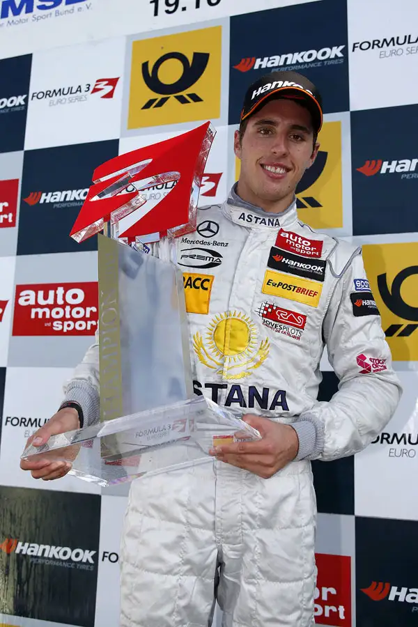 В гонках «Формула-1» появится команда «Астана», фото - Новости Zakon.kz от 29.10.2012 23:09