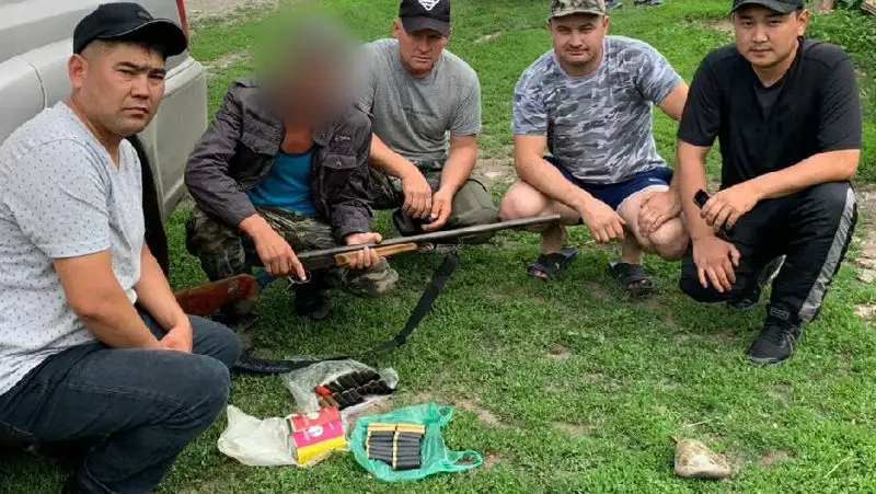 Оружие и боеприпасы незаконно хранил дома житель ВКО